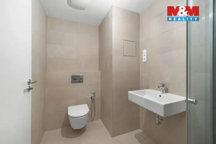 Prodej bytu 1+kk, Kladno - Dubí, Ke křížku, 51 m2