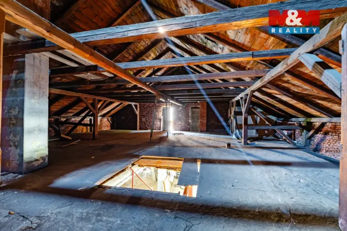 Prodej rodinného domu, Kraslice, Dukelská, 650 m2