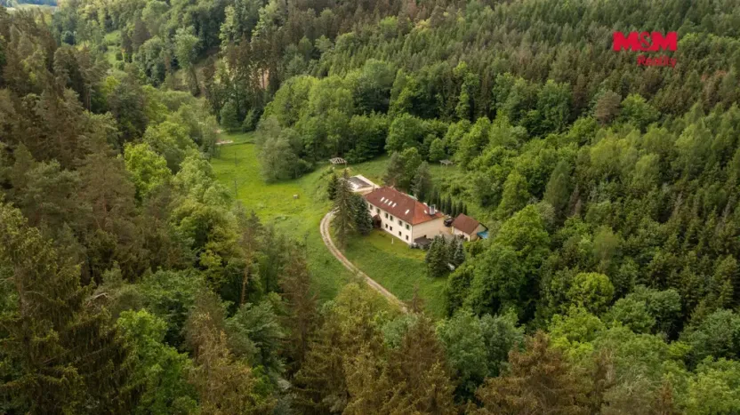 Prodej ubytování, Mukařov, 620 m2