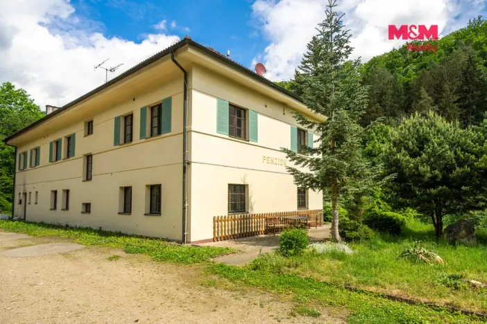 Prodej ubytování, Mukařov, 620 m2