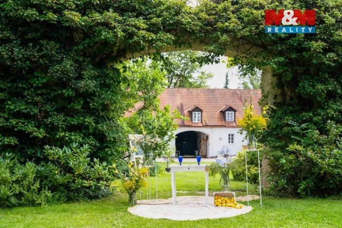 Prodej ubytování, Předslavice - Marčovice, 1740 m2