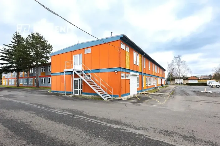 Pronájem kanceláře, Teplice, Tolstého, 218 m2