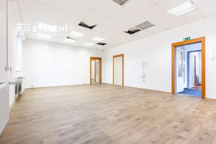 Pronájem kanceláře, Teplice, Tolstého, 218 m2