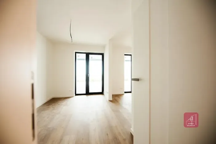 Prodej bytu 4+kk, Mokrá-Horákov, 125 m2