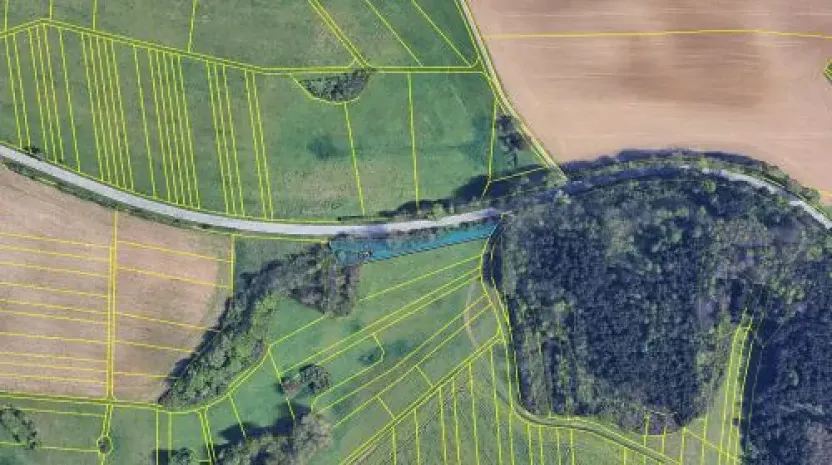 Prodej pole, Ostrov u Macochy, 1623 m2