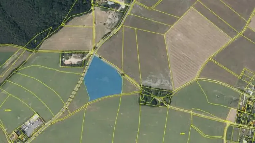 Prodej podílu pole, Davle, 5249 m2