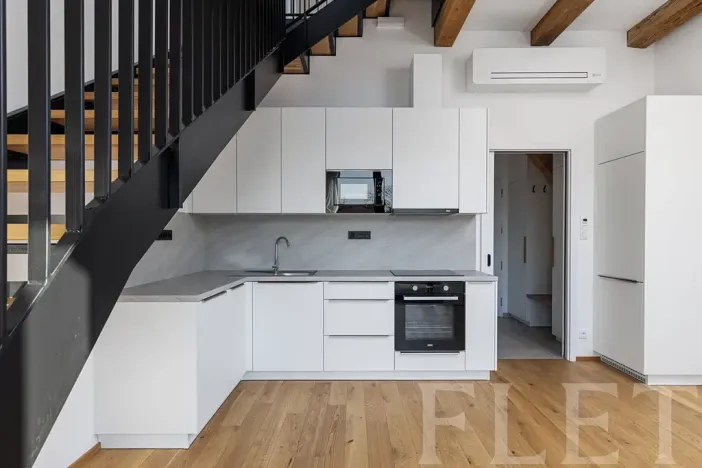 Pronájem bytu 2+kk, Praha - Nusle, Vrtbova, 54 m2