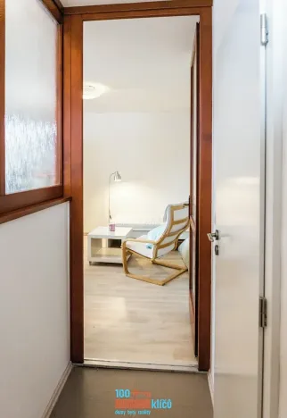 Pronájem bytu 1+kk, Brno, Grmelova, 26 m2