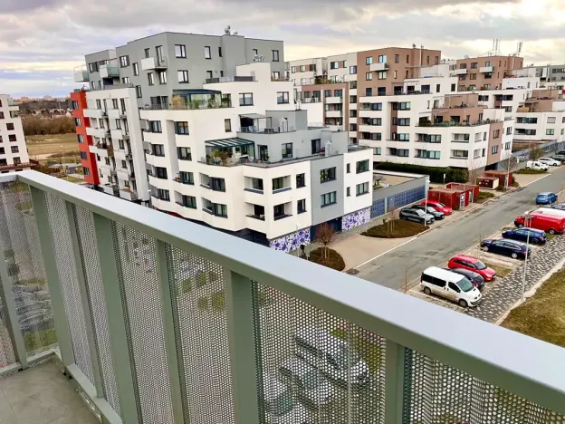 Pronájem bytu 1+kk, Praha - Dolní Měcholupy, Honzíkova, 28 m2