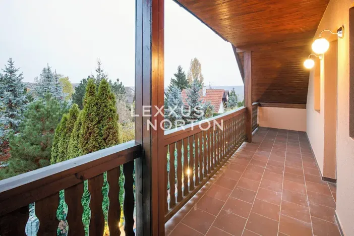 Pronájem rodinného domu, Roblín, 200 m2