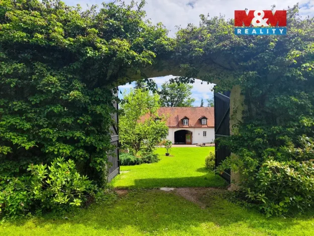 Prodej rodinného domu, Předslavice - Marčovice, 1740 m2