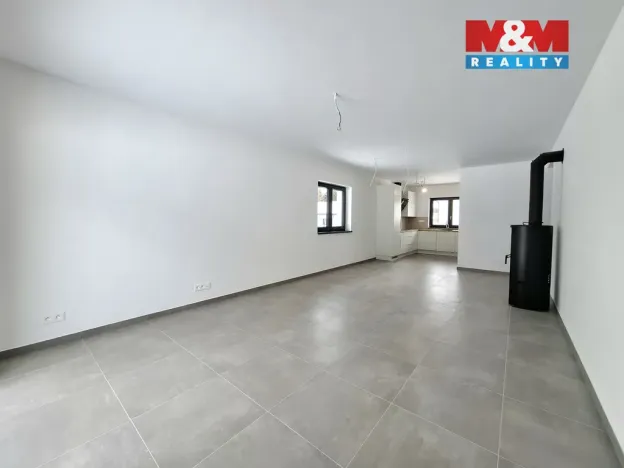 Pronájem rodinného domu, Hroznětín, Luční, 107 m2