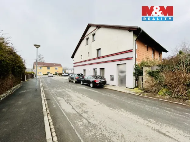 Pronájem bytu 1+kk, Klatovy - Luby, 30 m2