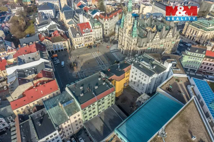 Pronájem obchodního prostoru, Liberec - Liberec IV-Perštýn, nám. Dr. E. Beneše, 100 m2