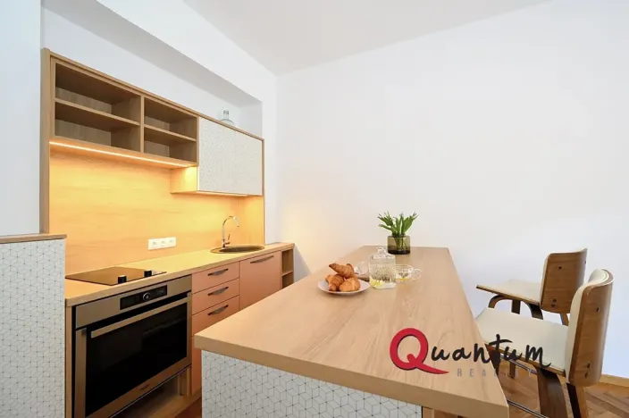 Pronájem bytu 2+kk, Praha - Dejvice, V Šáreckém údolí, 47 m2