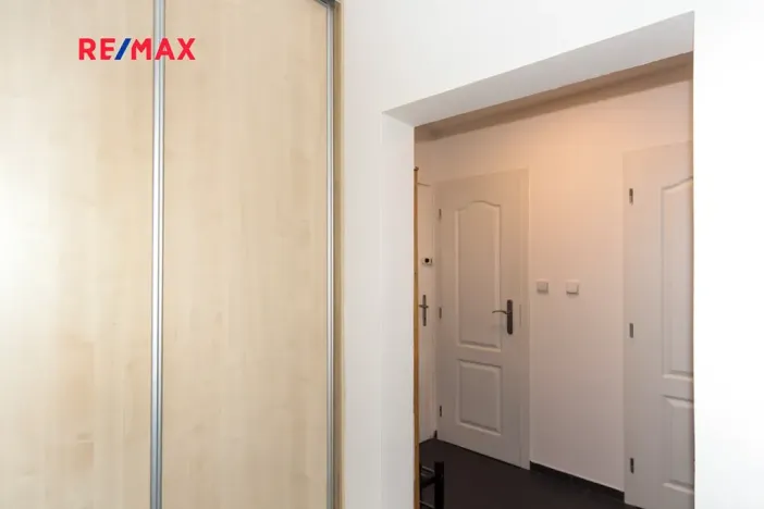 Pronájem bytu 2+kk, Praha - Krč, Štúrova, 49 m2