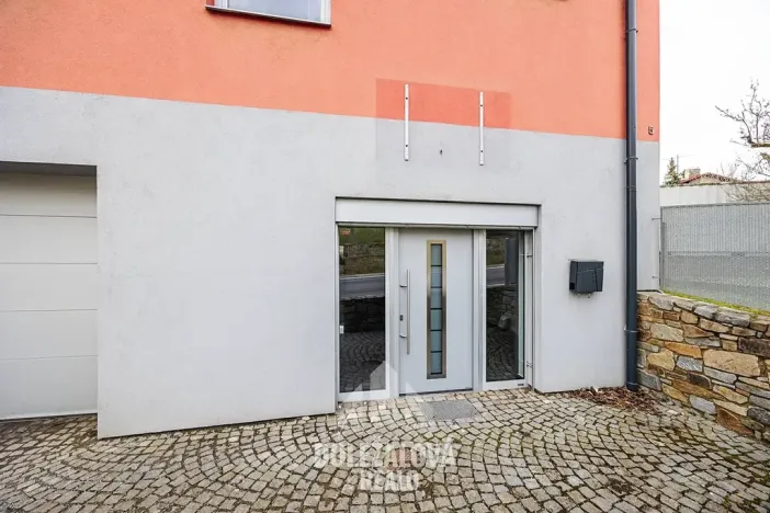 Pronájem kanceláře, Jihlava, Hybrálecká, 64 m2