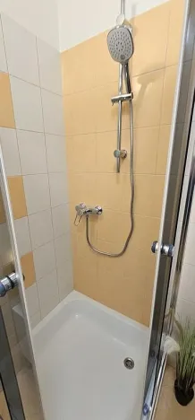 Pronájem bytu 1+kk, Brno - Zábrdovice, Tkalcovská, 32 m2