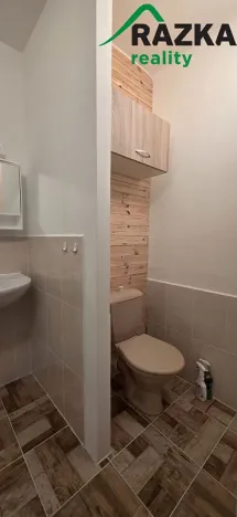 Pronájem bytu 2+1, Chodová Planá, sídliště Lučina, 64 m2