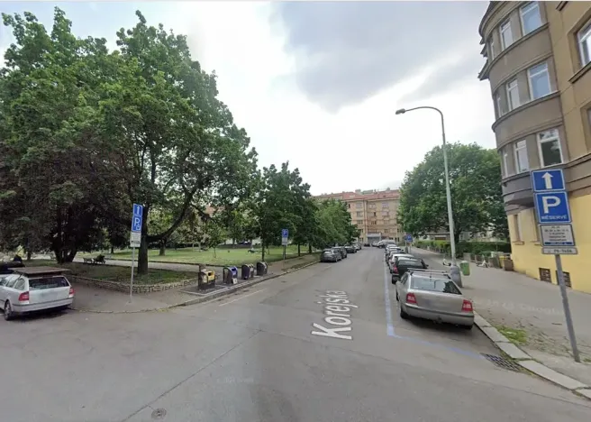 Pronájem bytu 2+kk, Praha - Bubeneč, Lotyšská, 44 m2