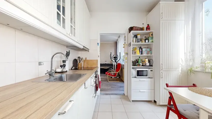 Prodej bytu 3+1, Praha - Hlubočepy, Lamačova, 63 m2