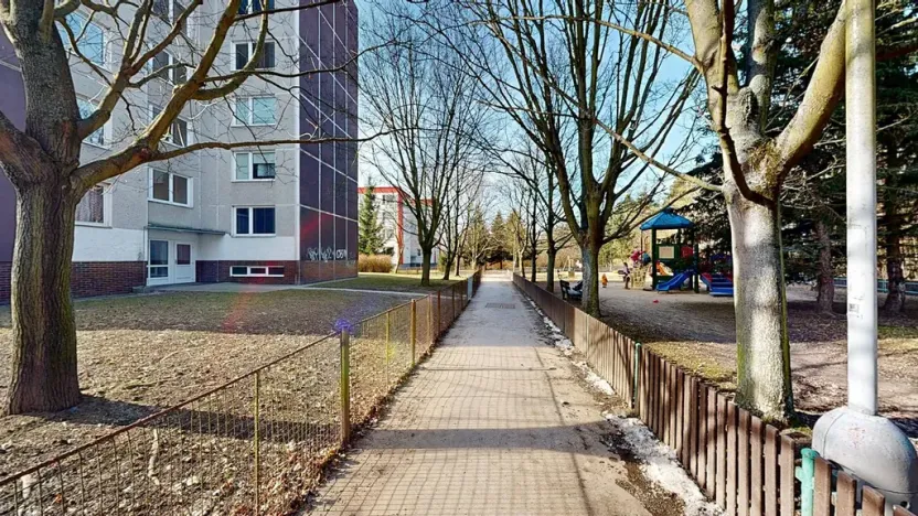 Prodej bytu 3+1, Praha - Hlubočepy, Lamačova, 63 m2