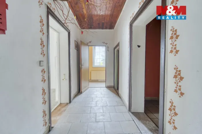 Prodej rodinného domu, Oloví - Hory, 800 m2