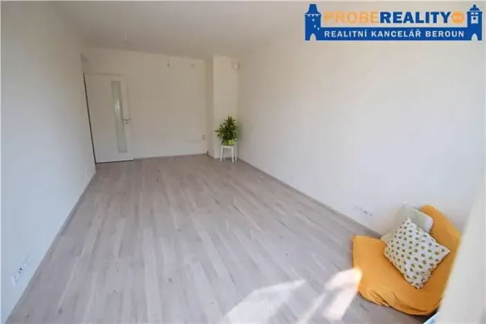Pronájem bytu 2+kk, Beroun, Na Parkáně, 66 m2
