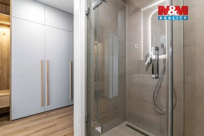 Pronájem bytu 1+kk, Kladno - Dubí, Ke křížku, 34 m2