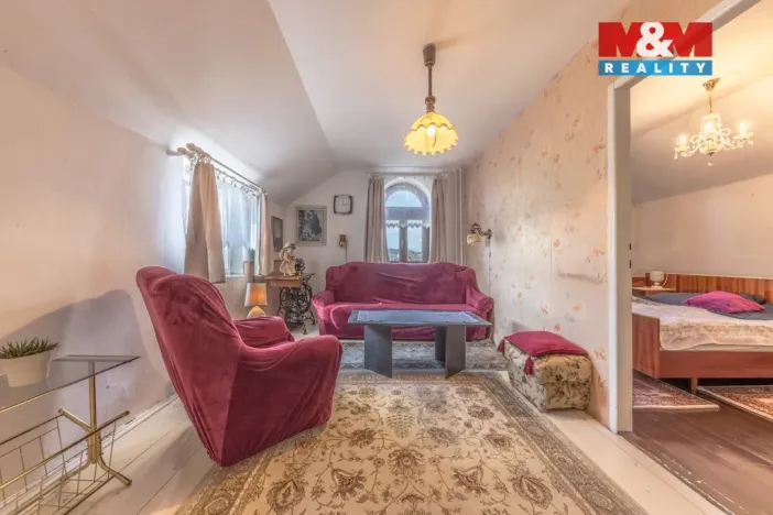 Prodej rodinného domu, Semily, Petřinova, 180 m2