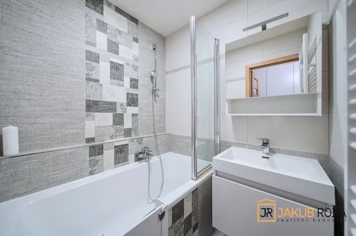 Prodej bytu 2+1, Vrchlabí, Revoluční, 54 m2