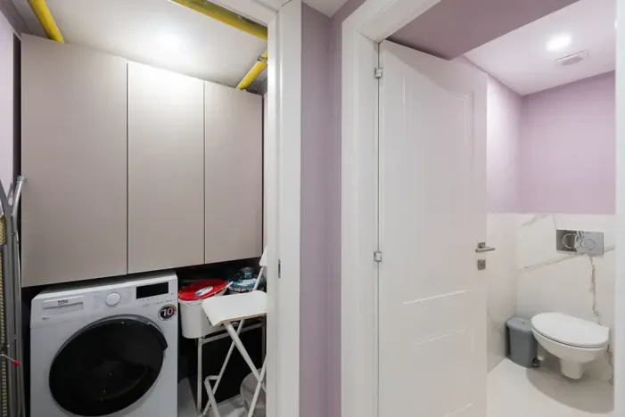 Prodej obchodního prostoru, Praha - Smíchov, Kmochova, 170 m2