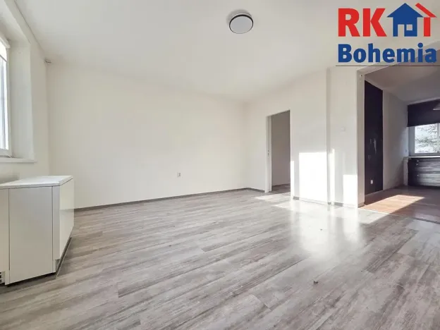 Prodej bytu 3+1, Pátek, 79 m2