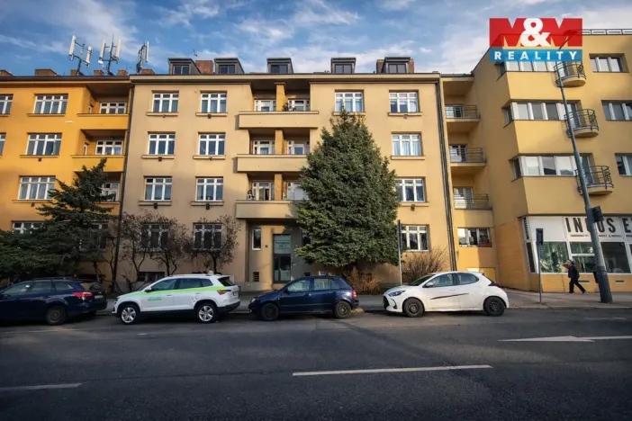 Pronájem bytu 2+kk, Praha - Bubeneč, Podbabská, 64 m2