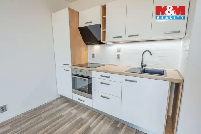 Prodej bytu 1+kk, Roudnice nad Labem, Okružní, 30 m2