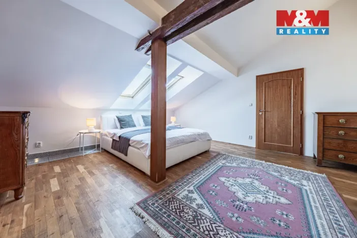 Prodej atypického bytu, Praha - Nové Město, Řeznická, 300 m2