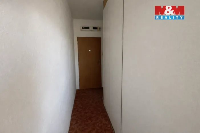 Prodej bytu 3+1, Dynín, 70 m2