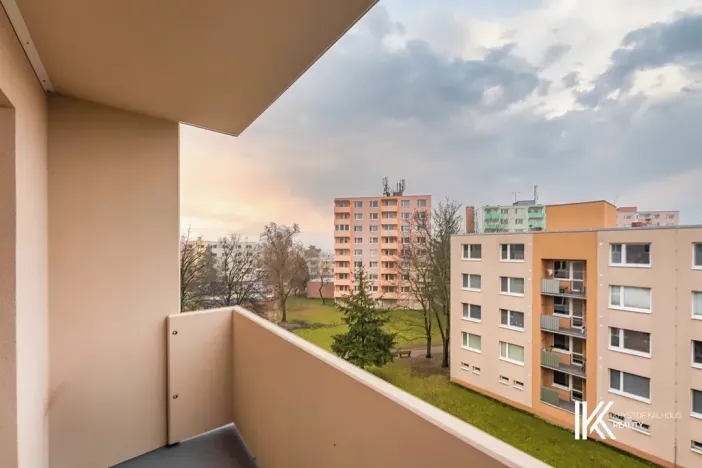 Prodej bytu 3+1, Znojmo, Dukelských bojovníků, 72 m2