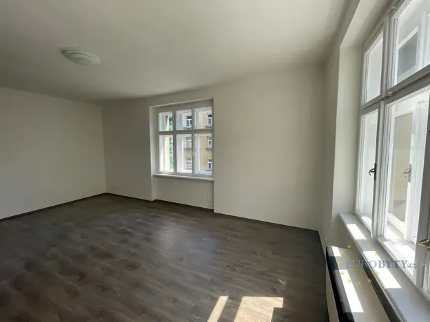 Pronájem bytu 3+kk, Praha - Žižkov, Hájkova, 76 m2