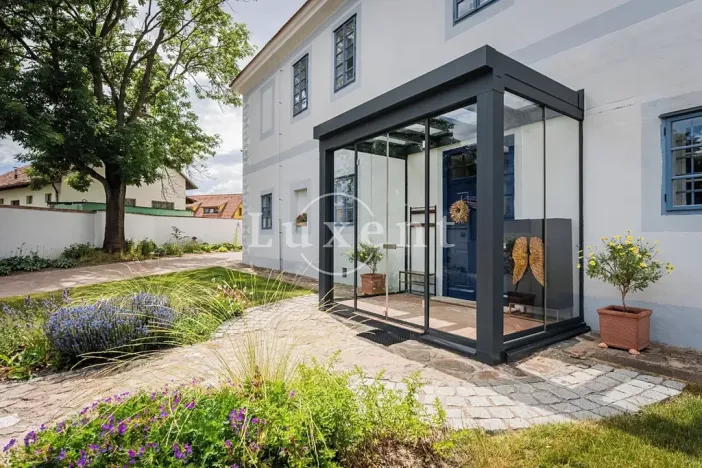 Prodej domu, Hluboká nad Vltavou, 1114 m2