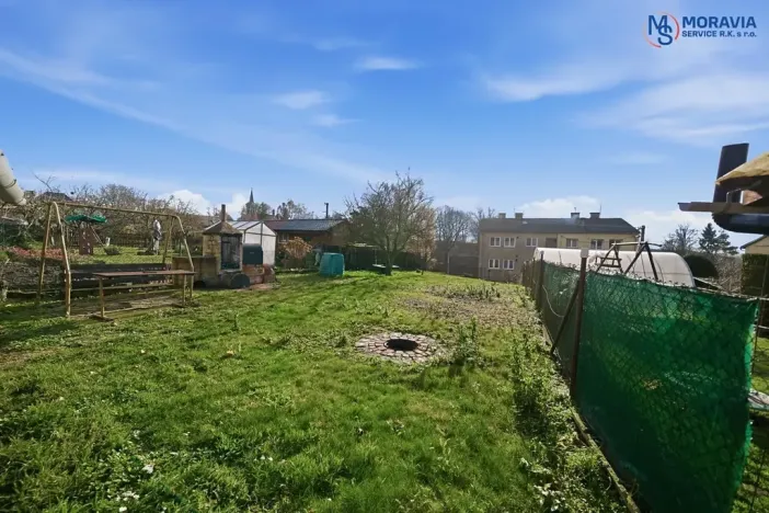 Prodej bytu 3+1, Maletín, 56 m2