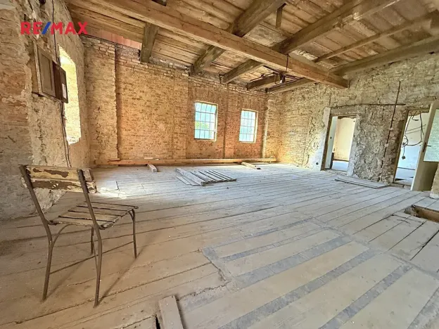 Prodej rodinného domu, Kostelec u Heřmanova Městce, 415 m2