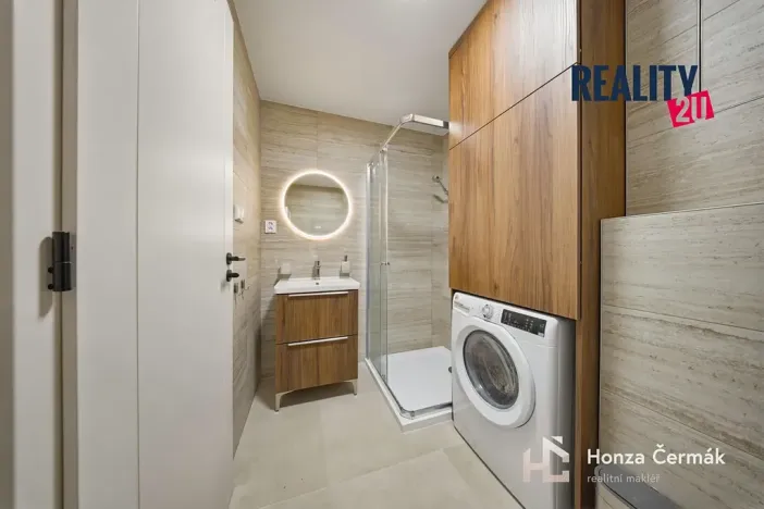 Pronájem bytu 1+kk, Brno, 35 m2