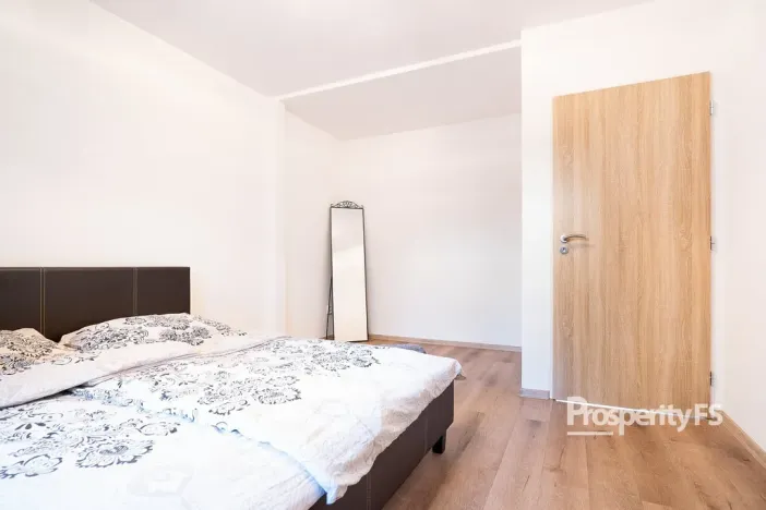 Pronájem bytu 2+kk, Vinařice, 56 m2