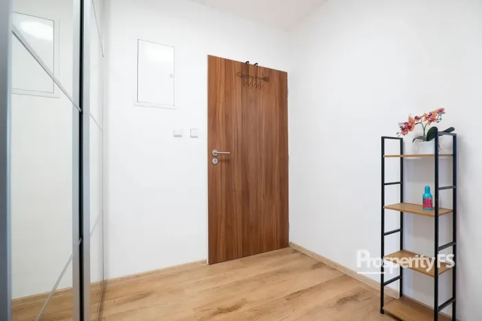Pronájem bytu 2+kk, Vinařice, 56 m2