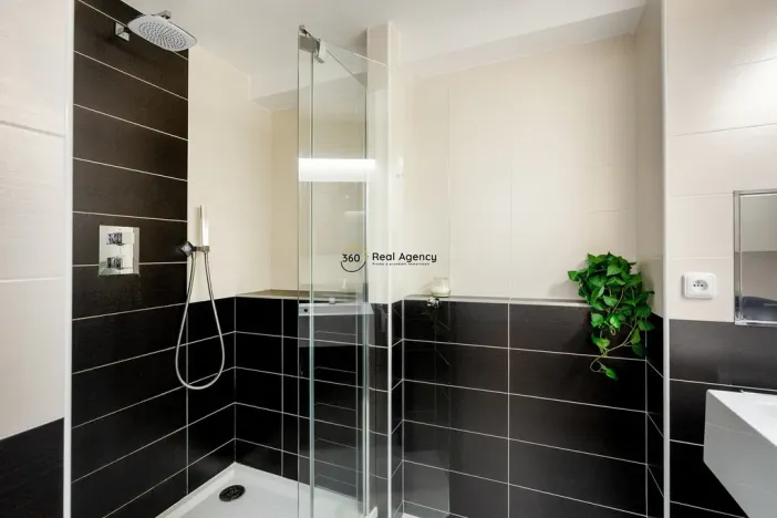 Prodej bytu 4+kk, České Budějovice - České Budějovice 3, Skuherského, 99 m2