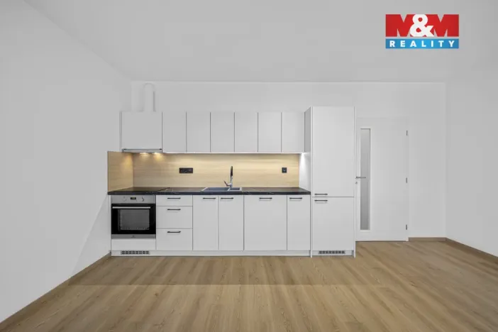 Prodej bytu 1+kk, Hradec Králové - Nový Hradec Králové, Antonína Petrofa, 32 m2