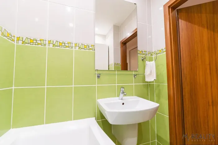 Pronájem bytu 2+kk, Ostrava, Gen. Sochora, 61 m2