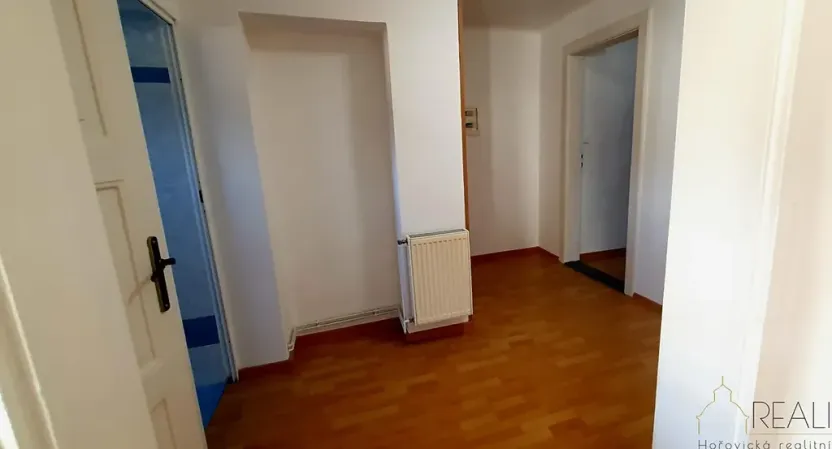 Pronájem bytu 2+1, Hořovice, 9. května, 65 m2