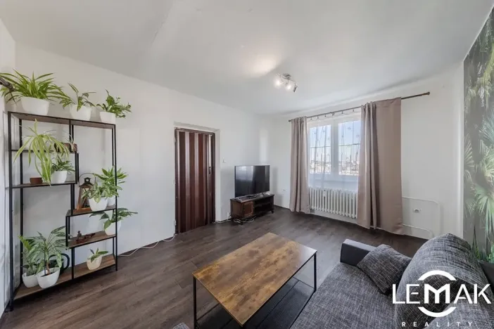 Prodej bytu 2+1, Olomouc, Tovární, 48 m2